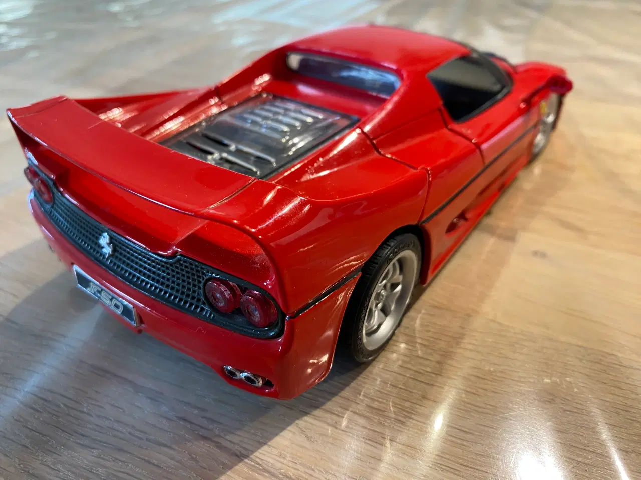 Billede 3 - Ferrari F50, skala 1:18