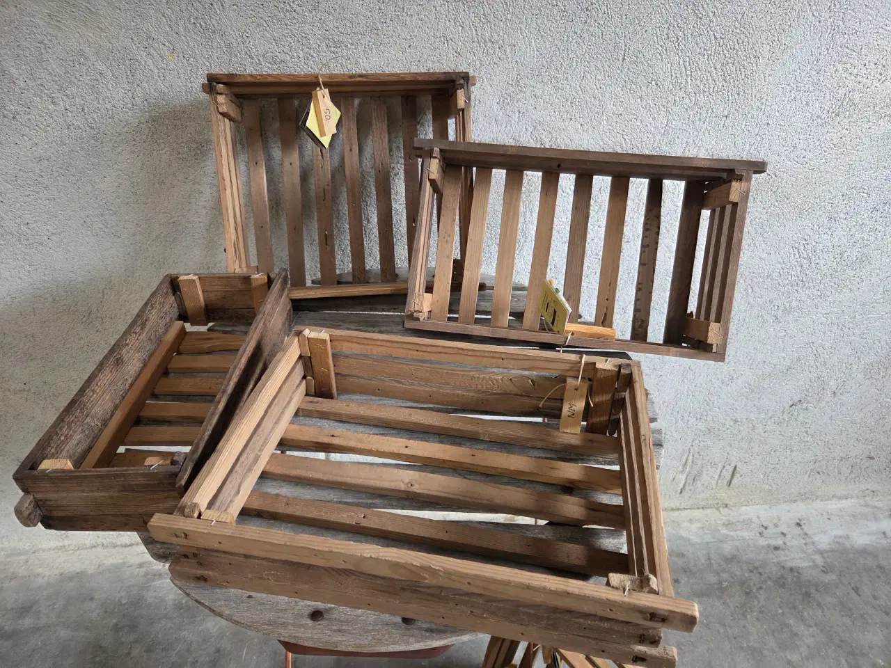 Billede 3 - Flotte opbevaringskurve med patina, flere str.