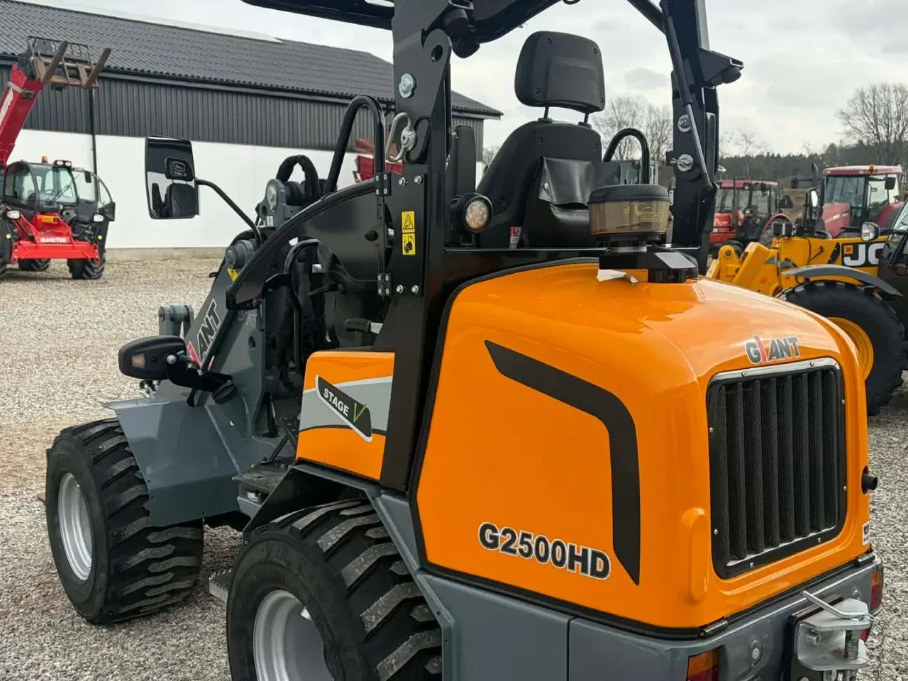Billede 14 - Giant G2500HD minilæsser