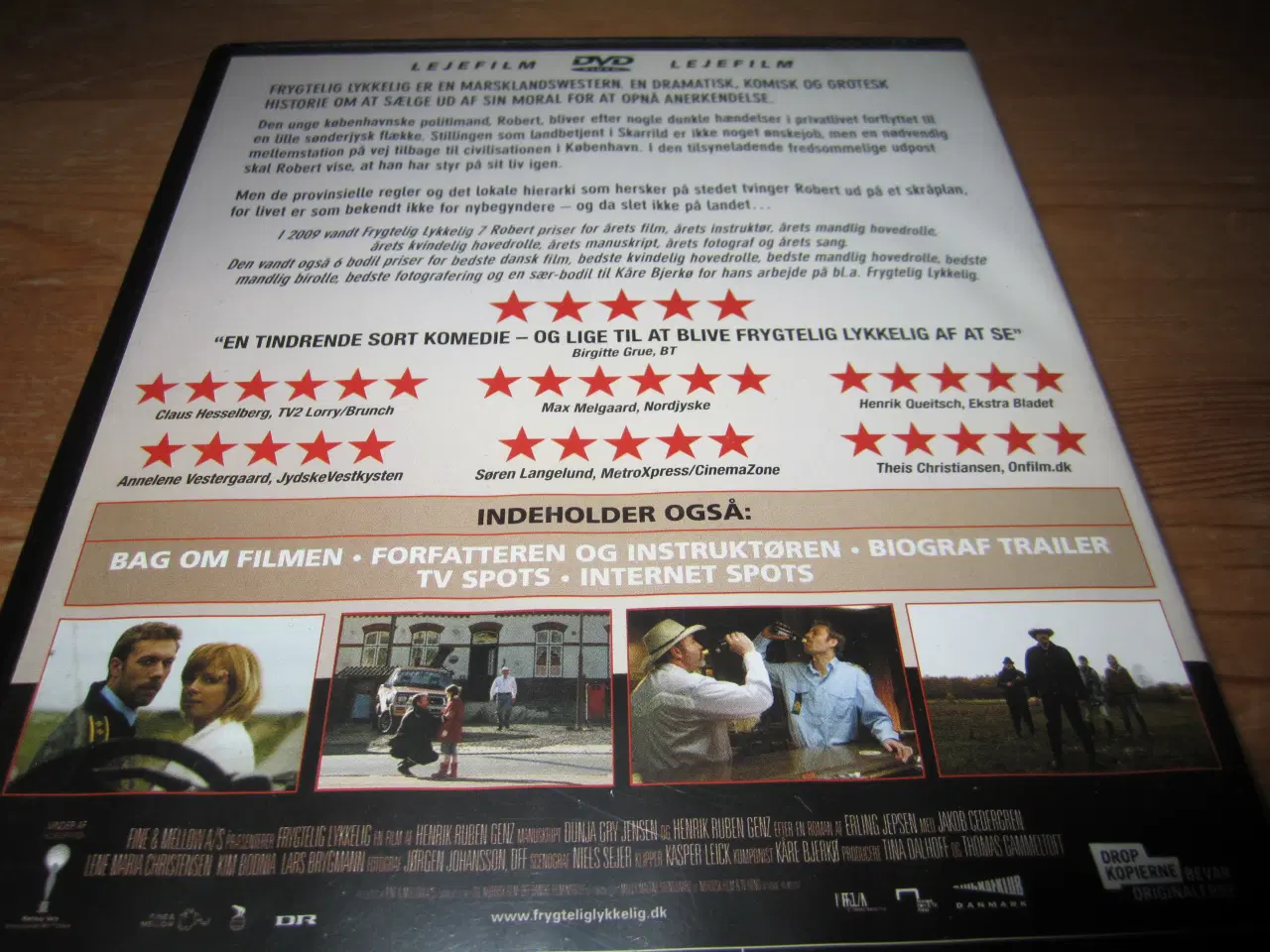 Billede 2 - BYD. FRYGTELIG LYKKELIG.