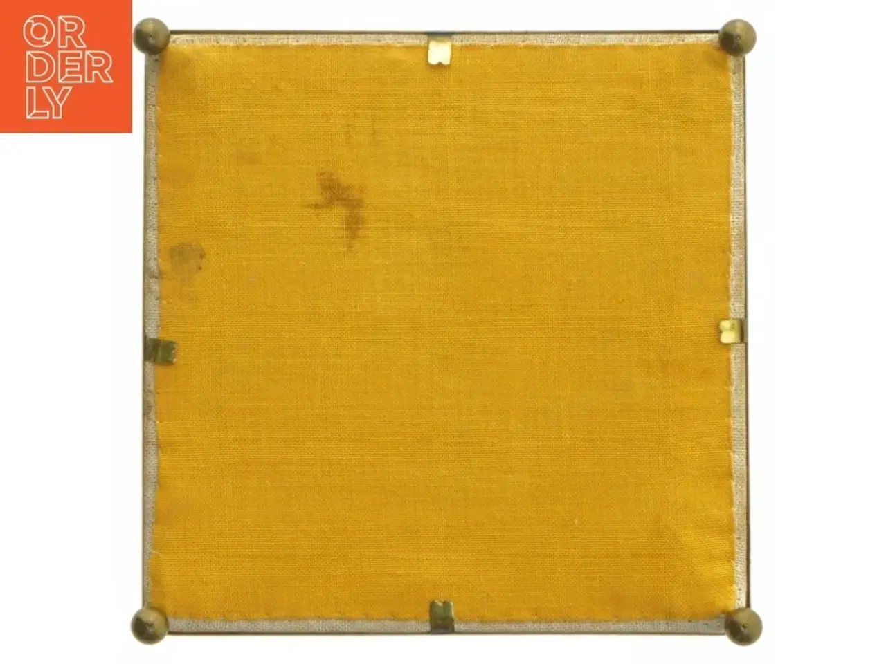 Billede 2 - Bordskåner i glas med broderi af Amager-pige (str. 15,5x15,5 cm)