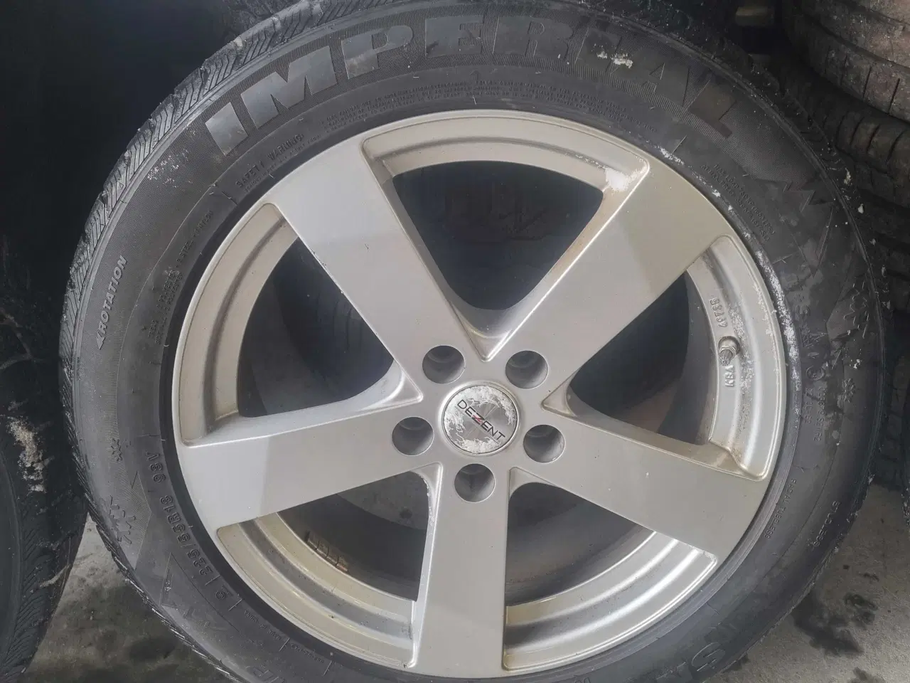 Billede 4 - 5x114,3  17 tommer Dezent med Vinterdæk 