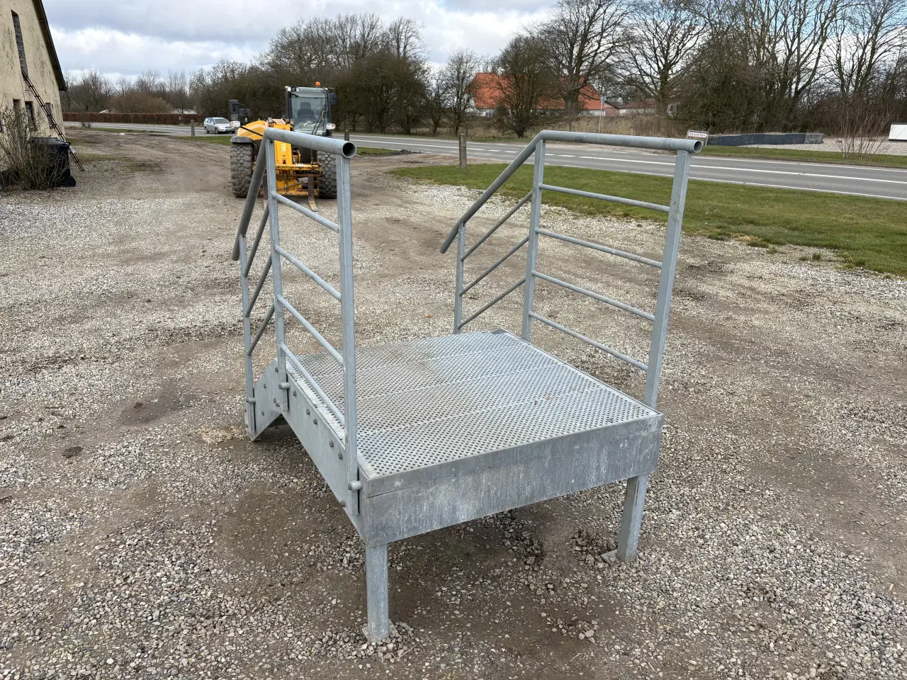 Billede 4 - Galvaniseret repos med trappe 