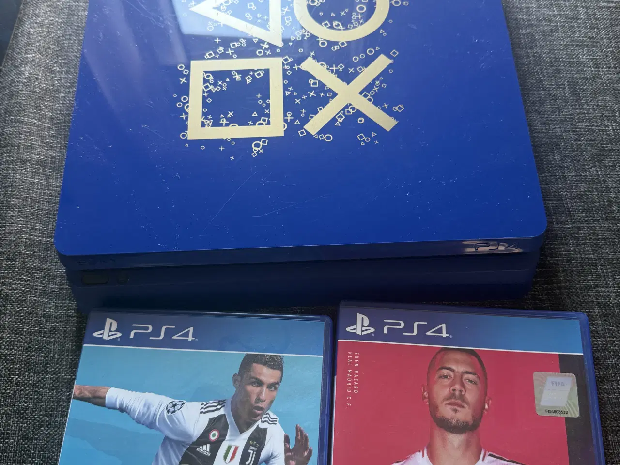 Billede 2 - Playstation 4 sælges 