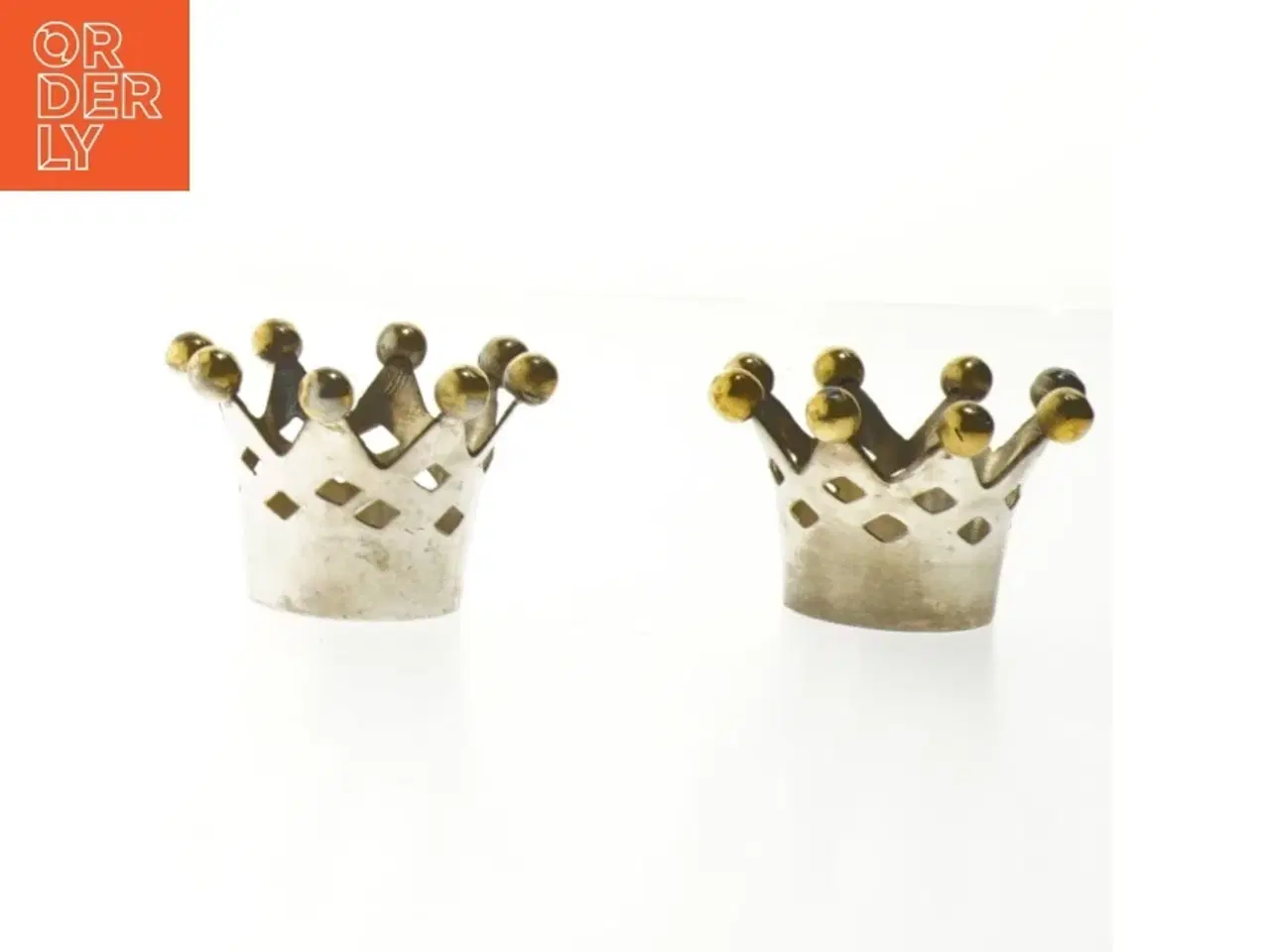 Billede 1 - To lysestager i form af kroner fra Kgs Lyngby (str. 8x5 cm)