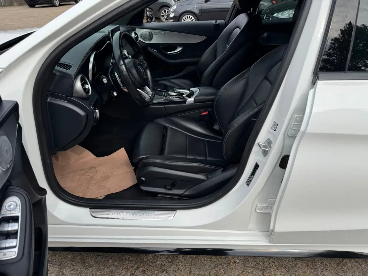 Billede 4 - Mercedes C400 3,0 AMG Line stc. aut. 4Matic