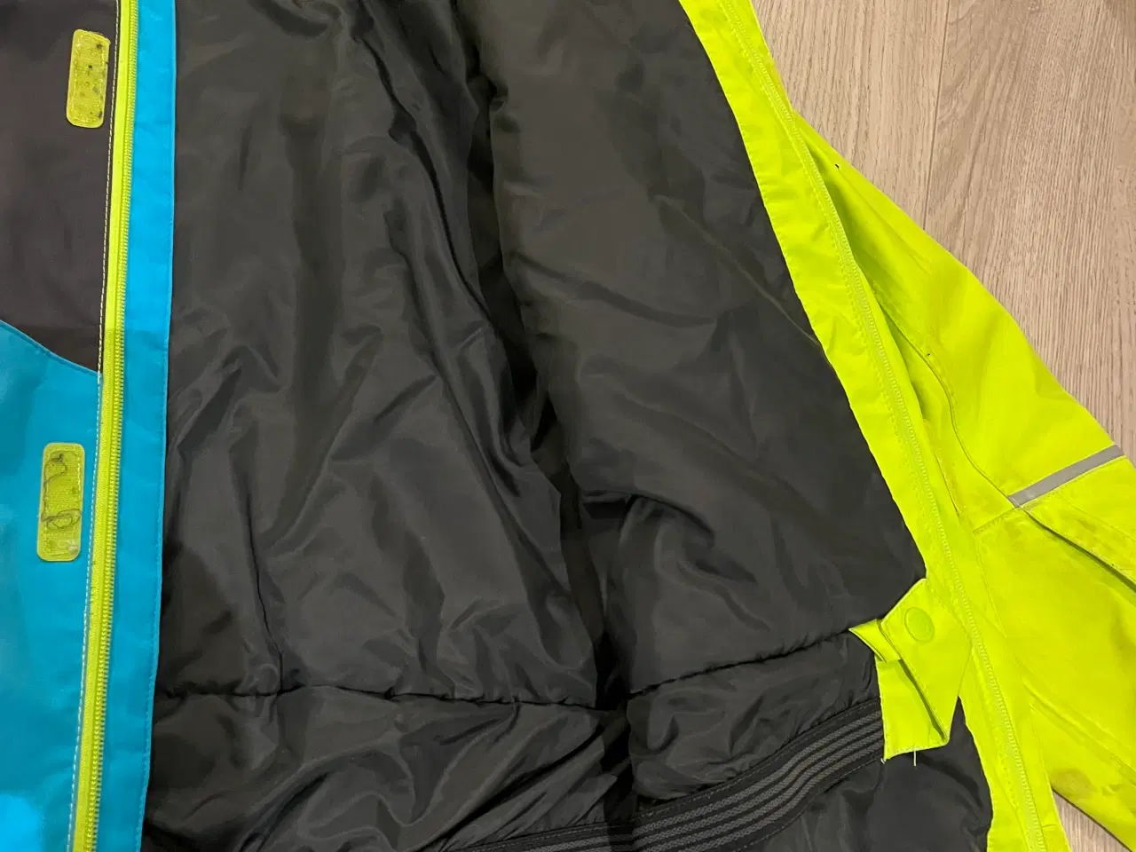 Billede 2 - Helly Hansen jakke