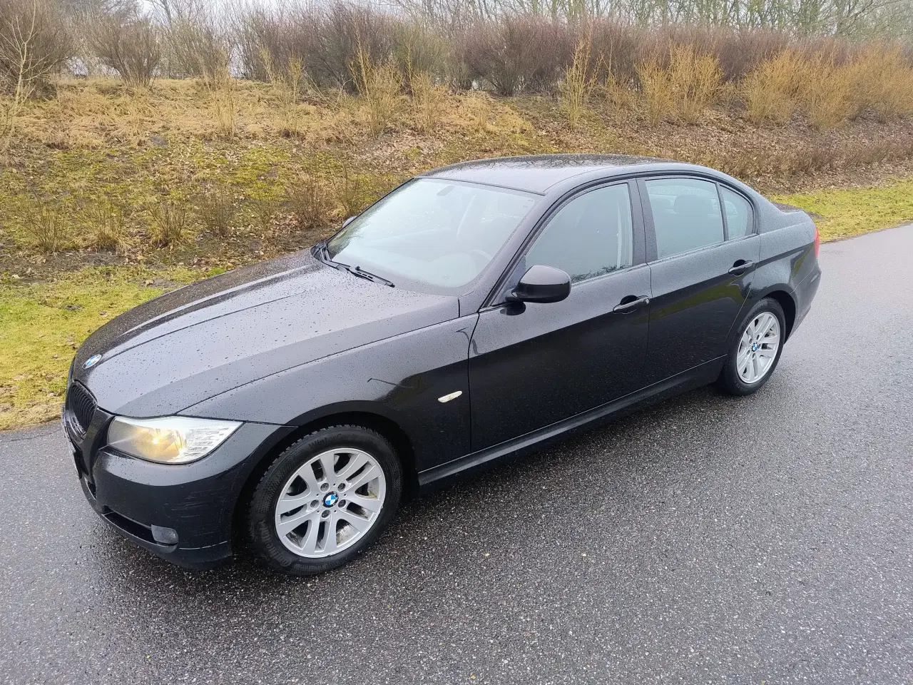 Billede 1 - BMW 318d 2.0 143 hk