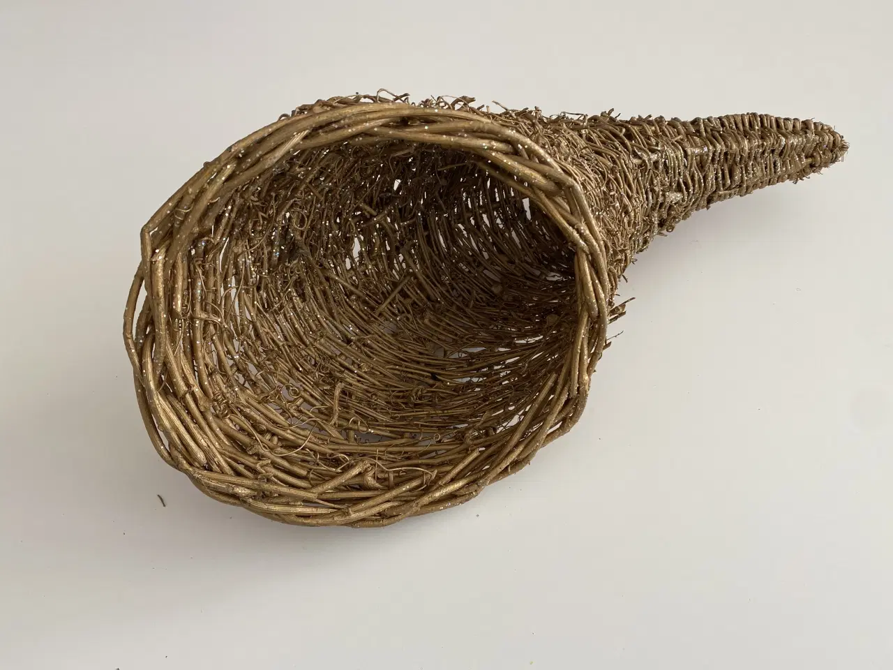 Billede 2 - Overflødigshorn i kurv