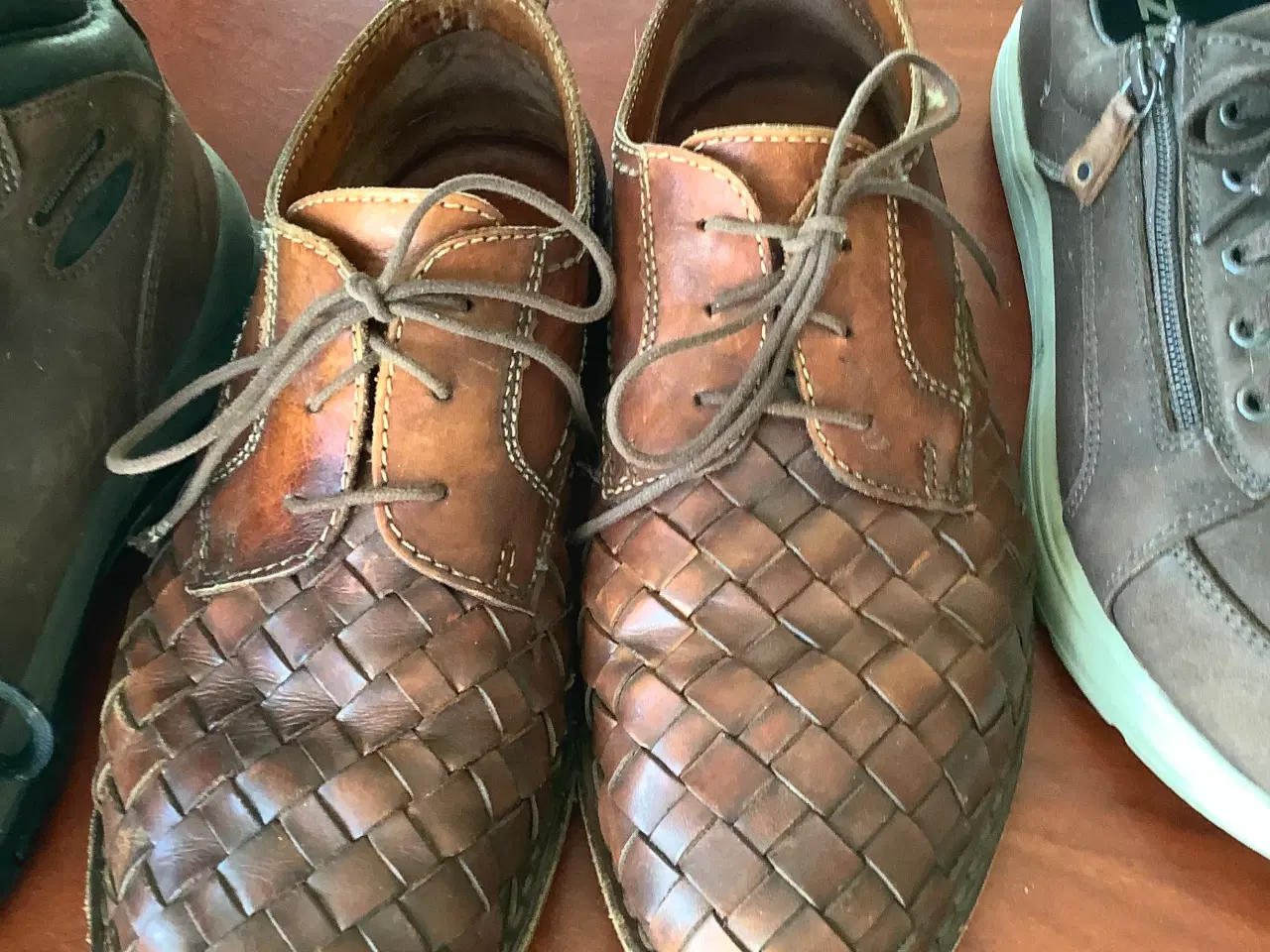 Billede 2 - Flotte italiensk design i fletsko. Bløde i læderet