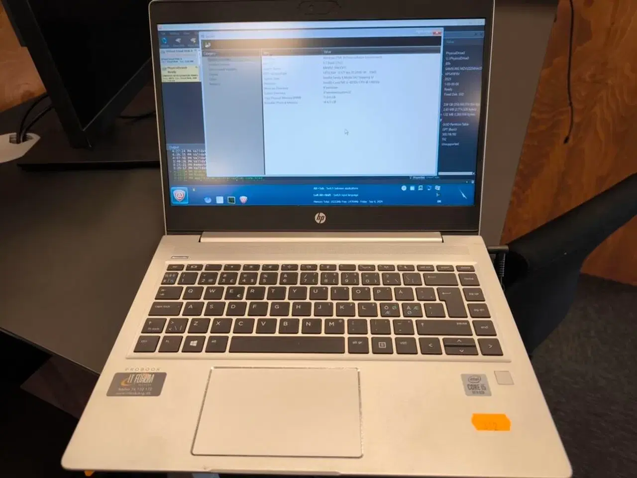 Billede 1 - HP Probook i5-10210U 16gb 240gb