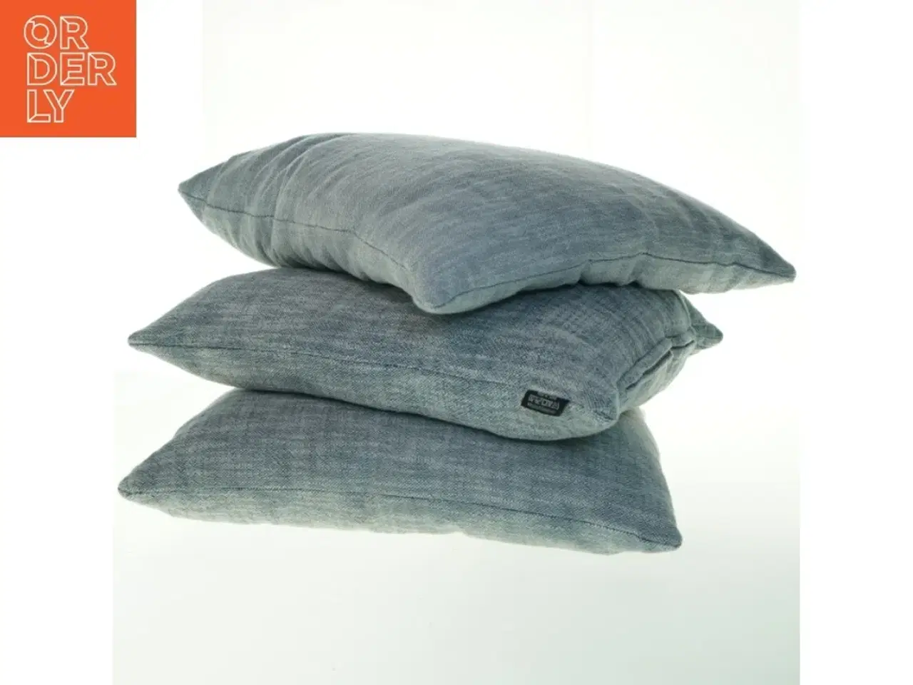Billede 1 - Grå sofa puder fra Compliments (str. 45 x 45 cm. 3 styk)
