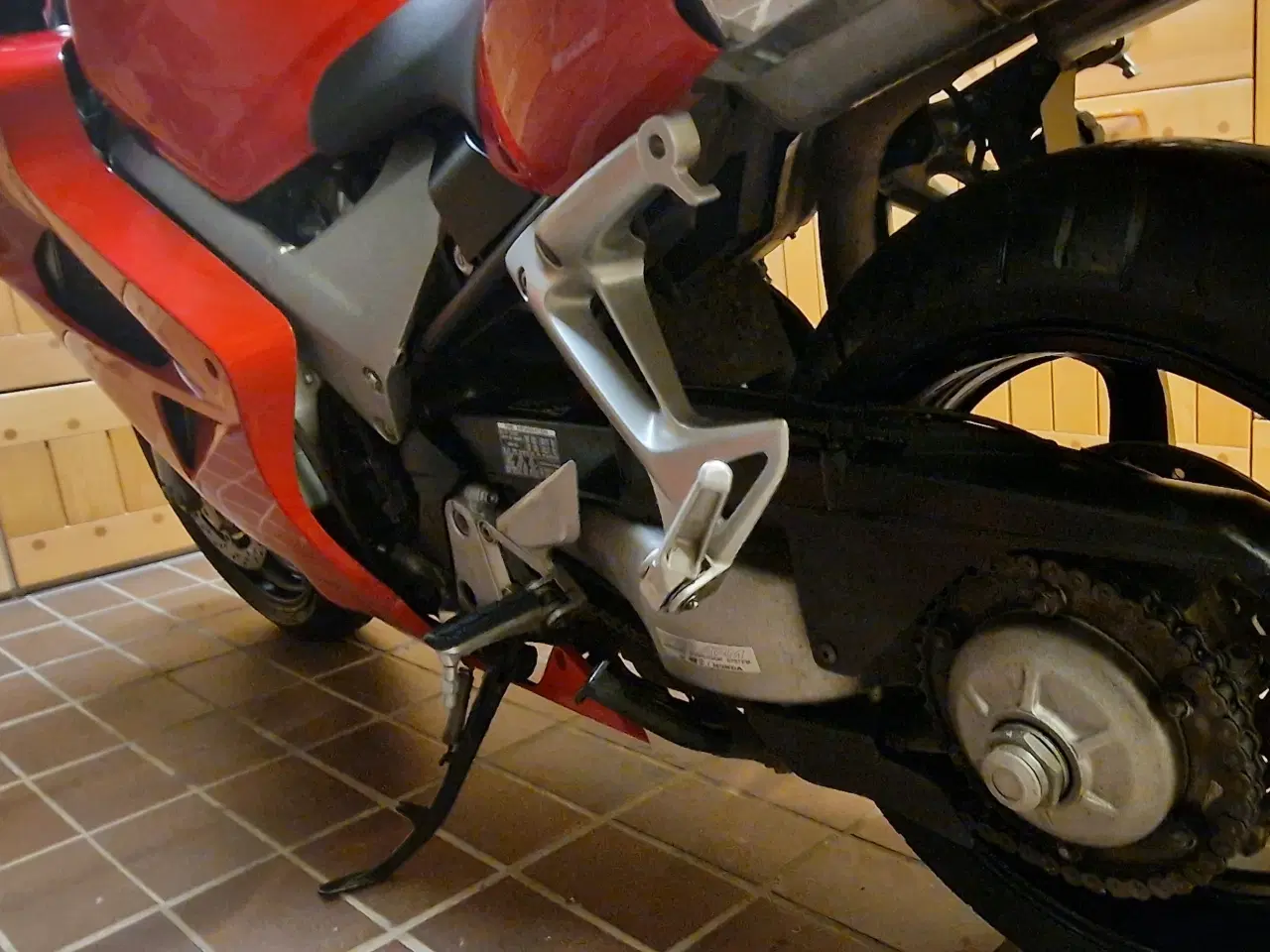 Billede 8 - Honda VFR 800 ABS kun 9800km!!