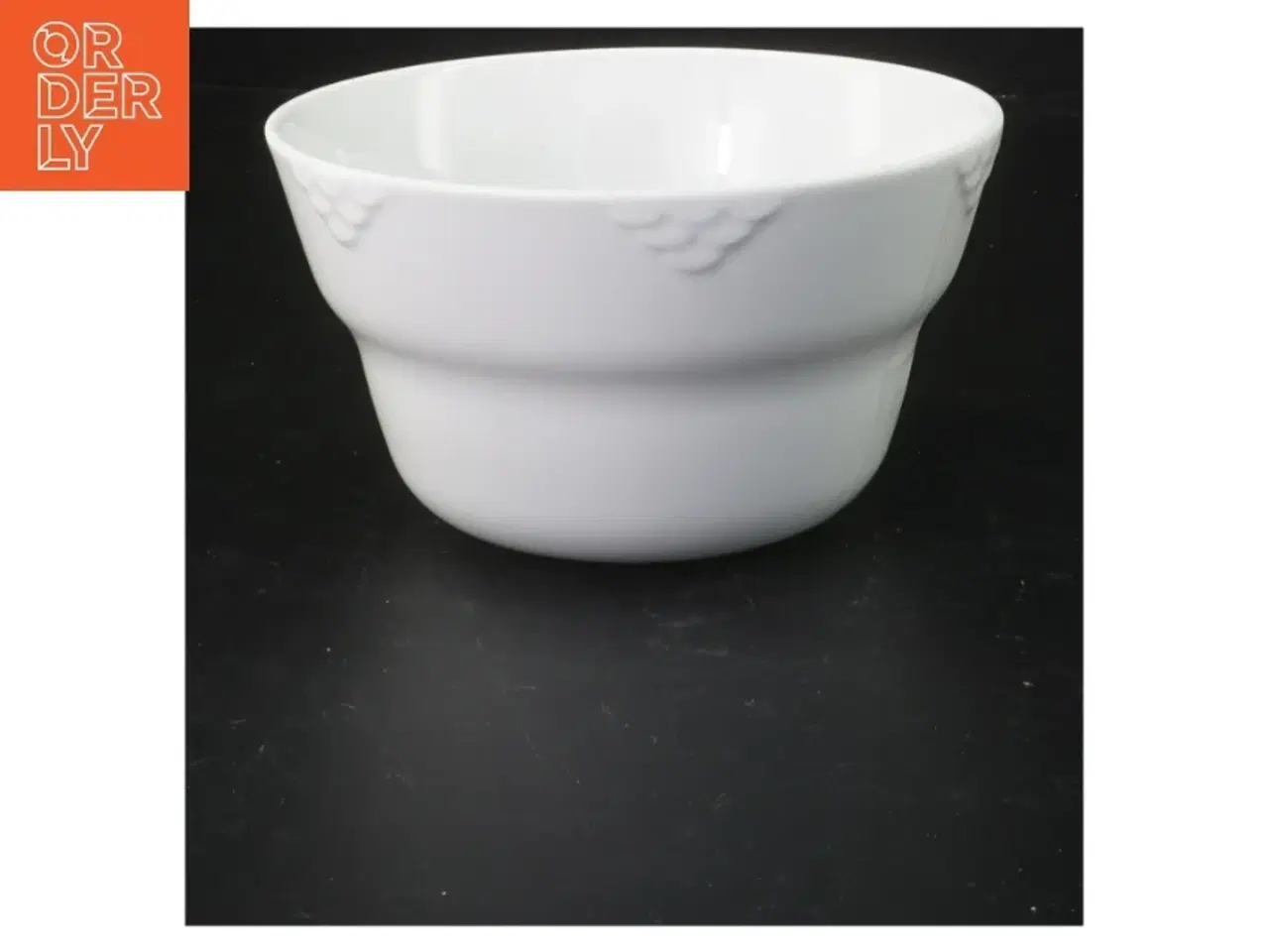 Billede 1 - Hvid porcelænskål fra Royal Copenhagen (str. 14 ø cm x 8 cm)
