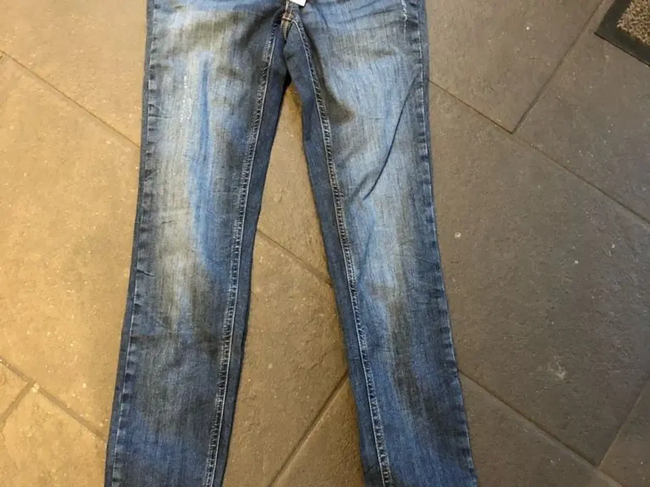 Billede 1 - Nye pieces jeans