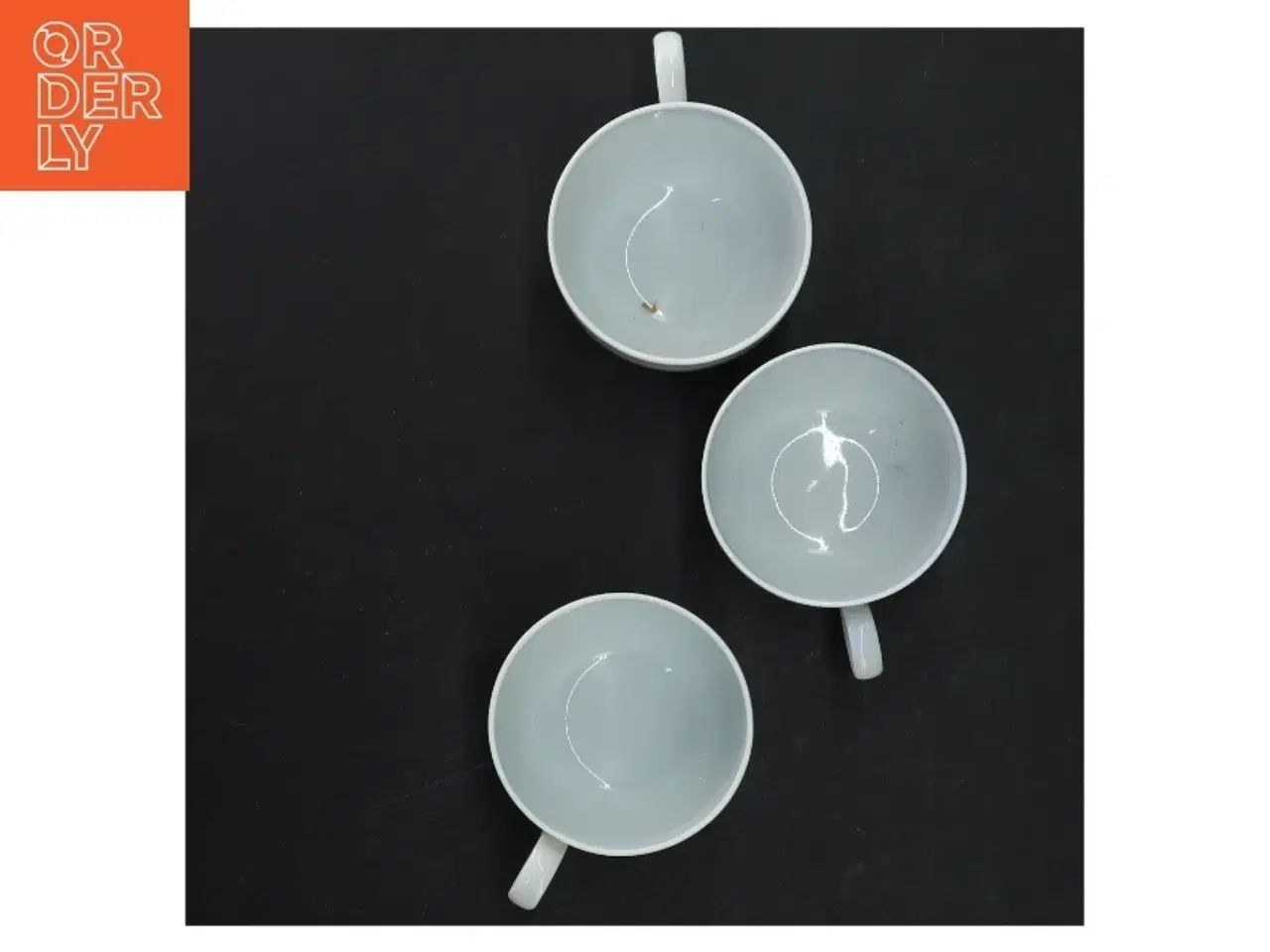 Billede 4 - Porcelænskrus med blade design fra B&G (str. 7 cm i diameter)