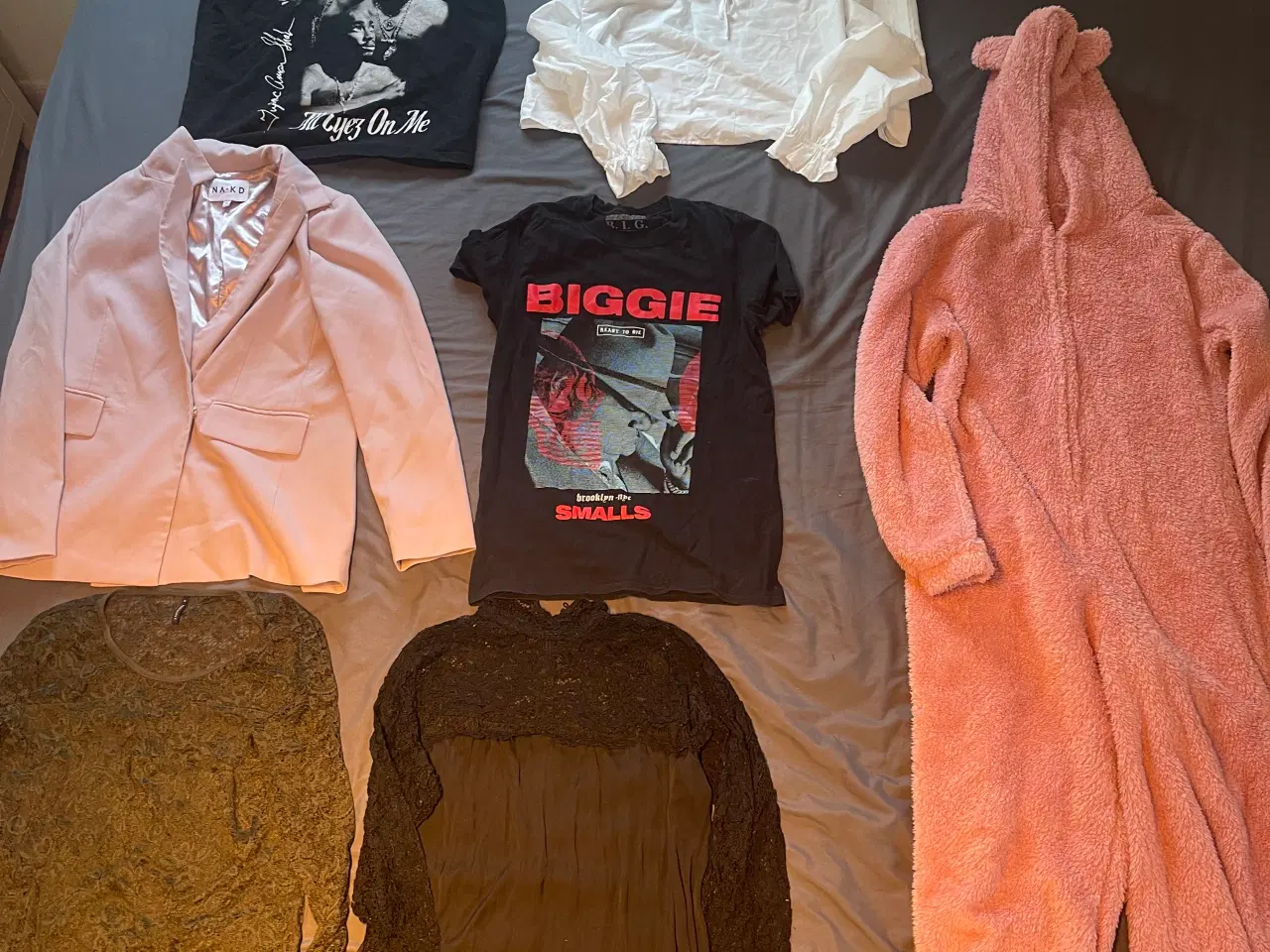 Billede 6 - Tøj til pige/ung kvinde str Small 84 dele