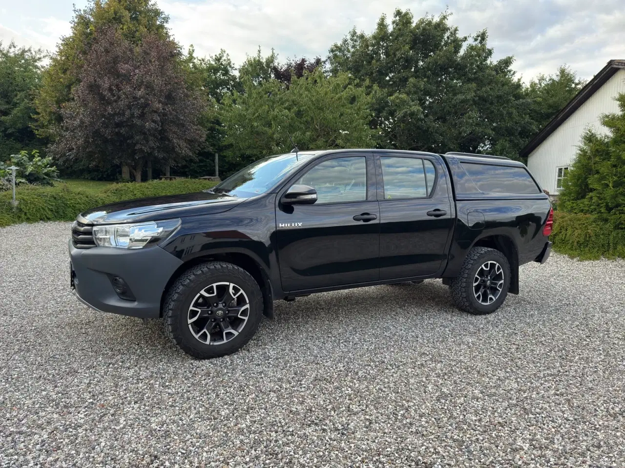 Billede 1 - Toyota HiLux 2,4 D-4D 150 T2 Db.Kab 4x4