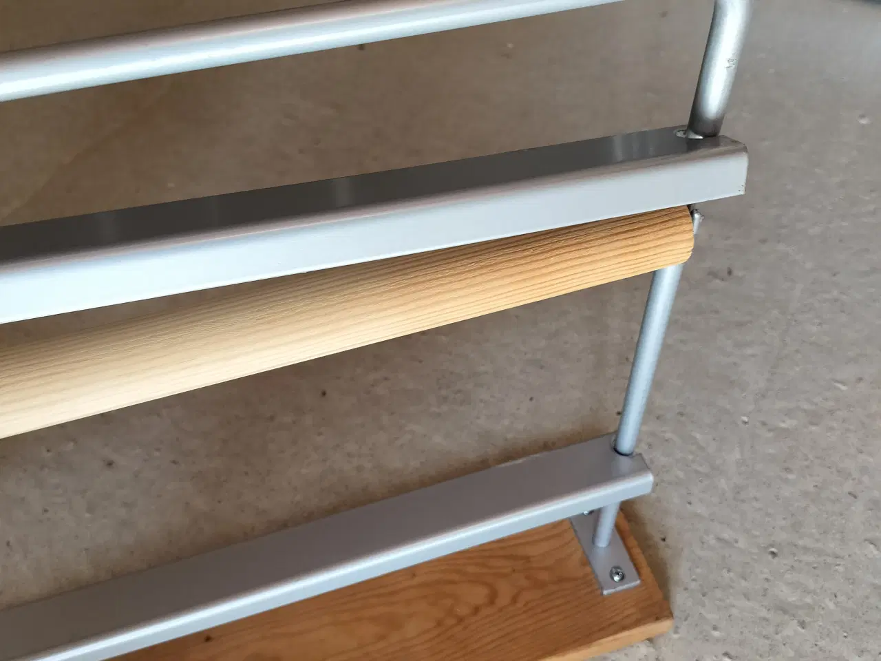 Billede 3 - Gavepapirsstativ Papir holder til indpaknings papi