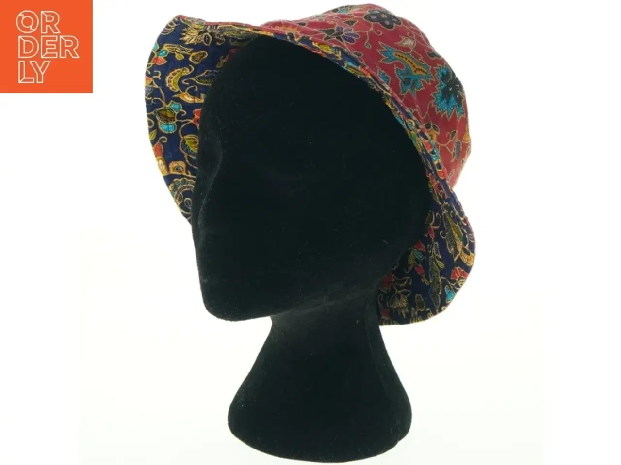 Billede 2 - Broderet stofhat