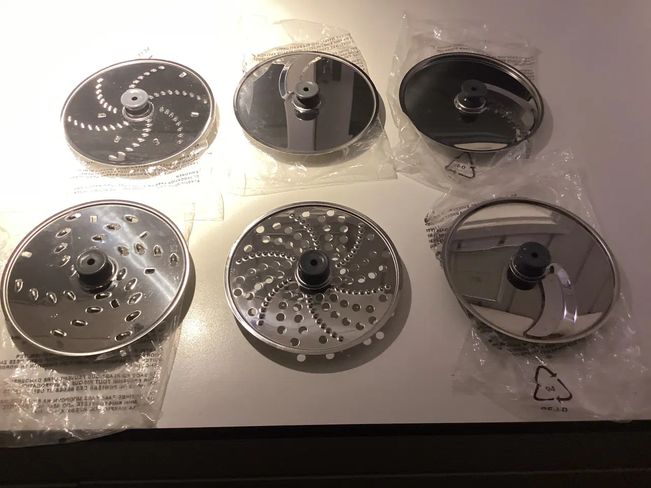 Billede 2 - 6 ubrugte riveskiver til Kenwood KAH647PL foodproc