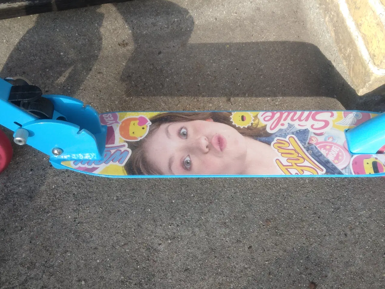 Billede 7 - 2 stk Luna løbehjul som nye