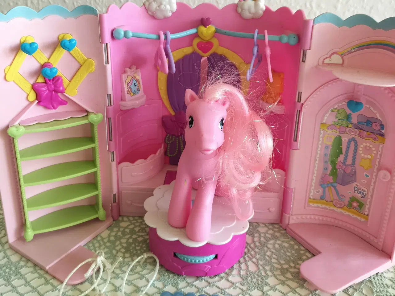Billede 1 - My Little Pony G3 - Beauty-room m/pony og tilbehør