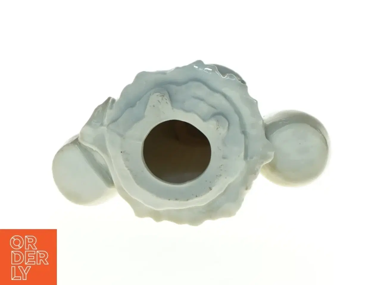 Billede 2 - Porcelænsfigur af pige med spande (str. 23 x 17 cm)