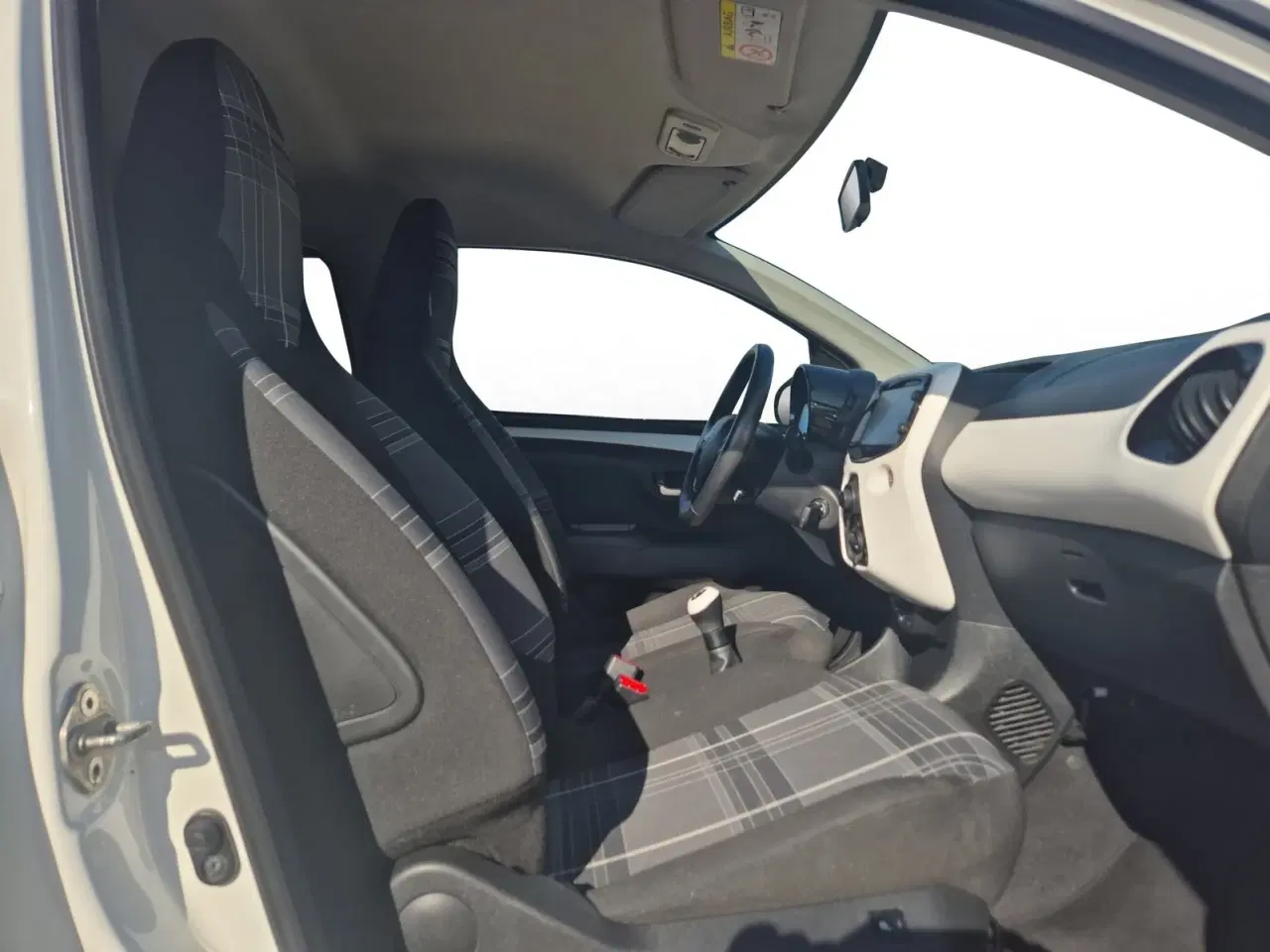 Billede 16 - Peugeot 108 1,0 e-VTi 69 White Edition