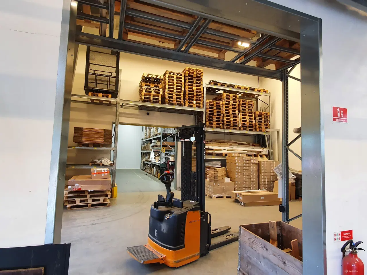 Billede 9 - Lager med god synlighed
