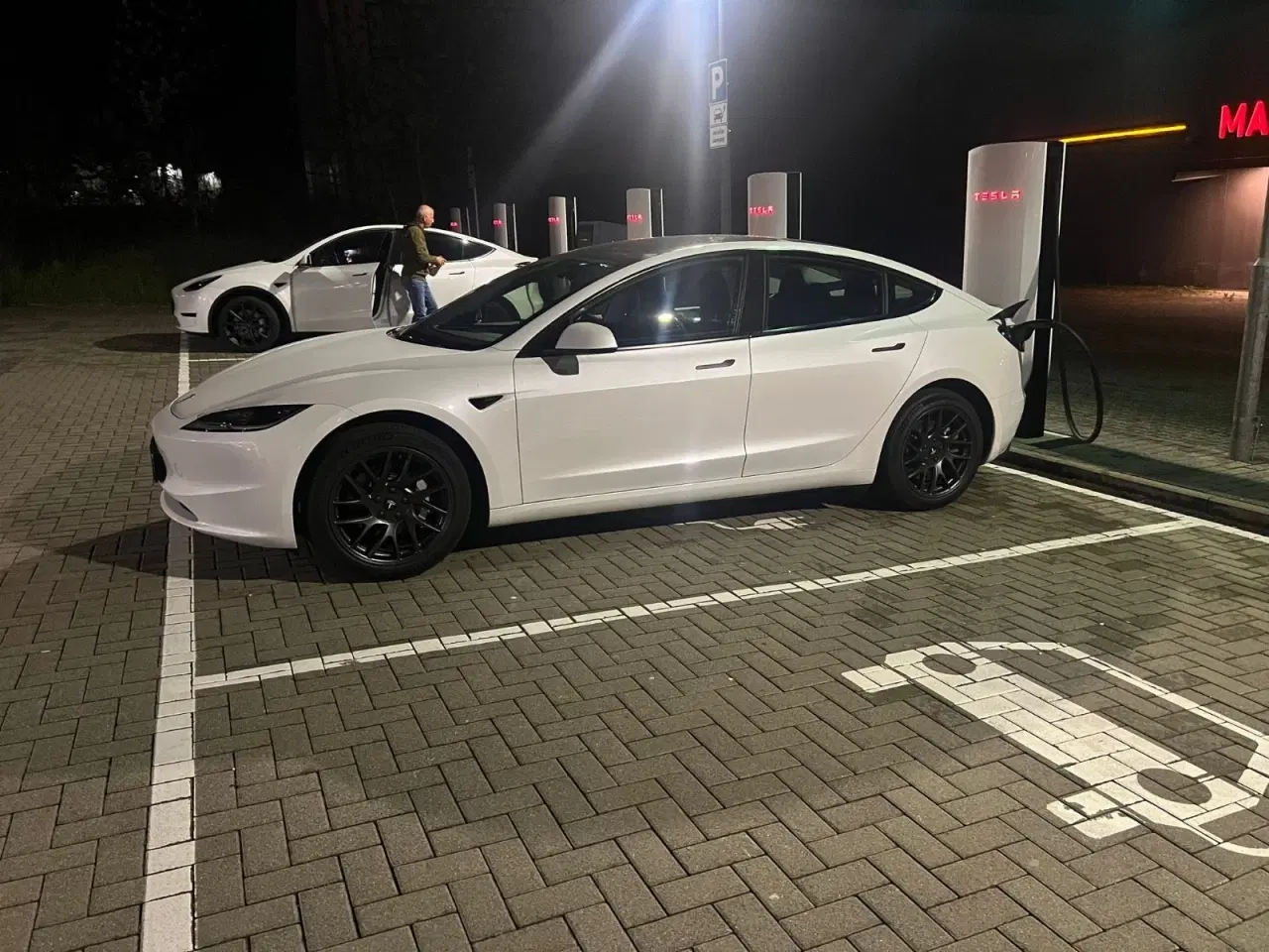Billede 2 - Tesla Model 3  RWD