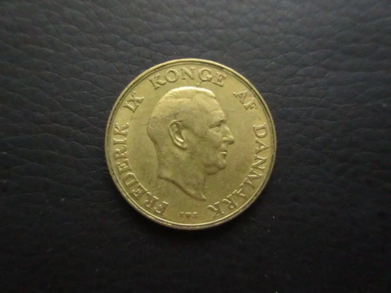 Billede 2 - 1 kr 1947 ny type pæn