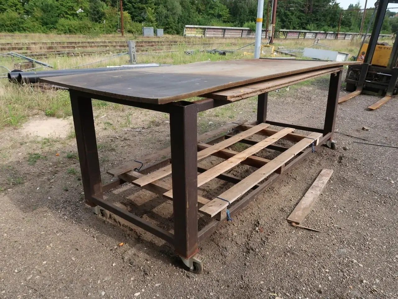 Billede 2 - Arbejdsbord