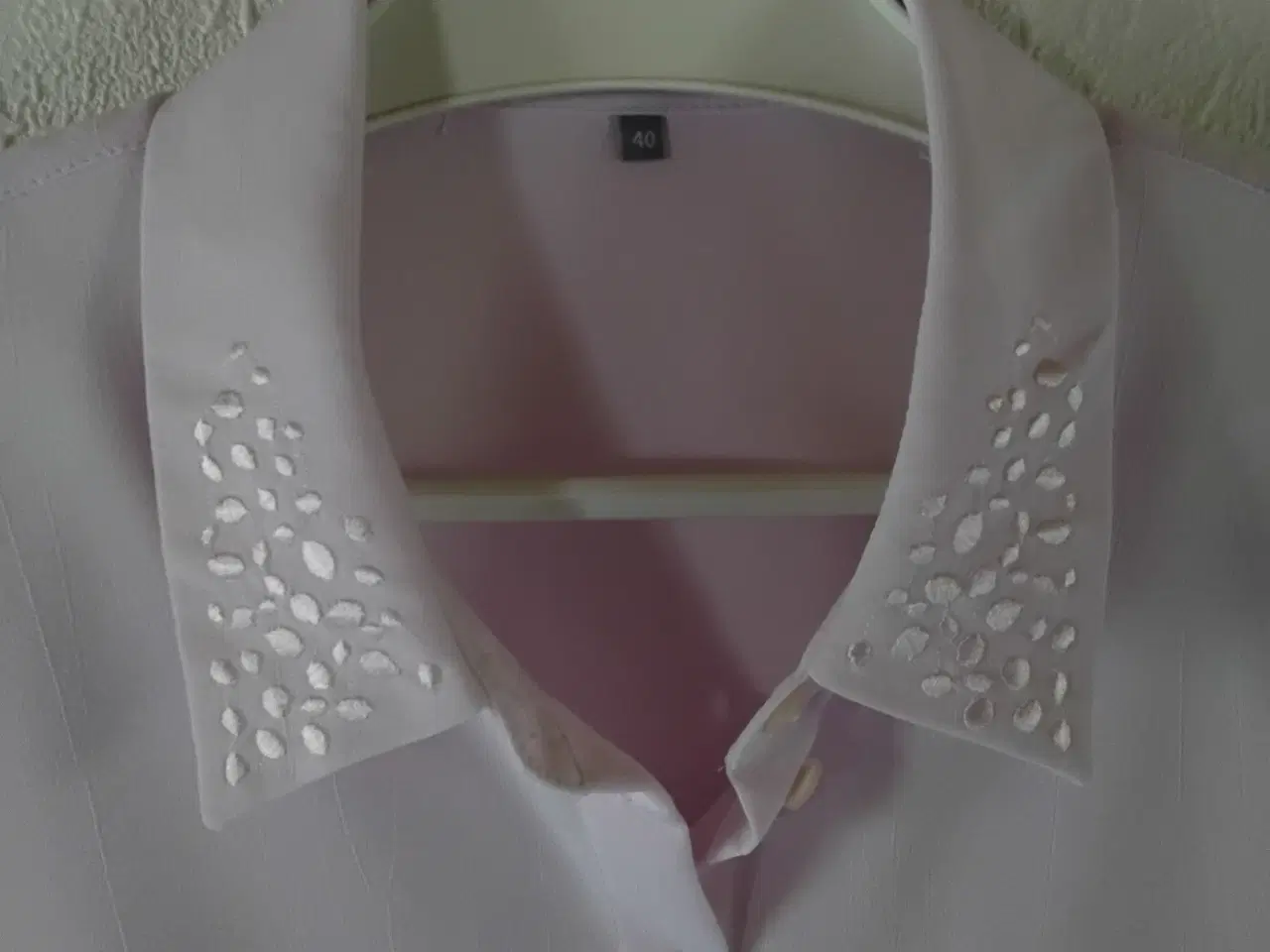 Billede 1 - Dame skjorte fra ERFO str. 40 - kvalitets skjorte 