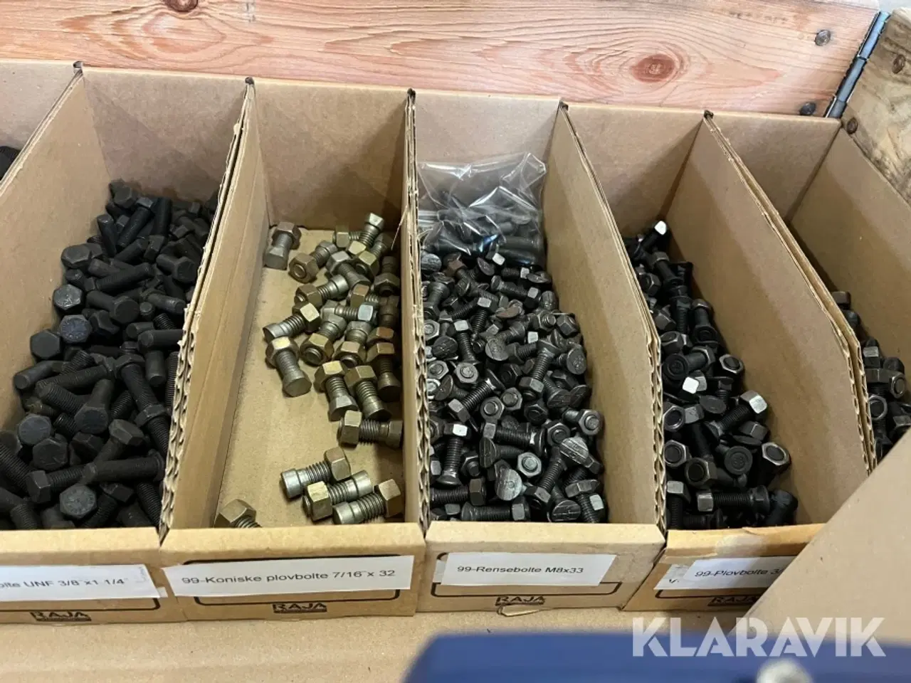 Billede 10 - Blandet lot bolte , lygter og remme