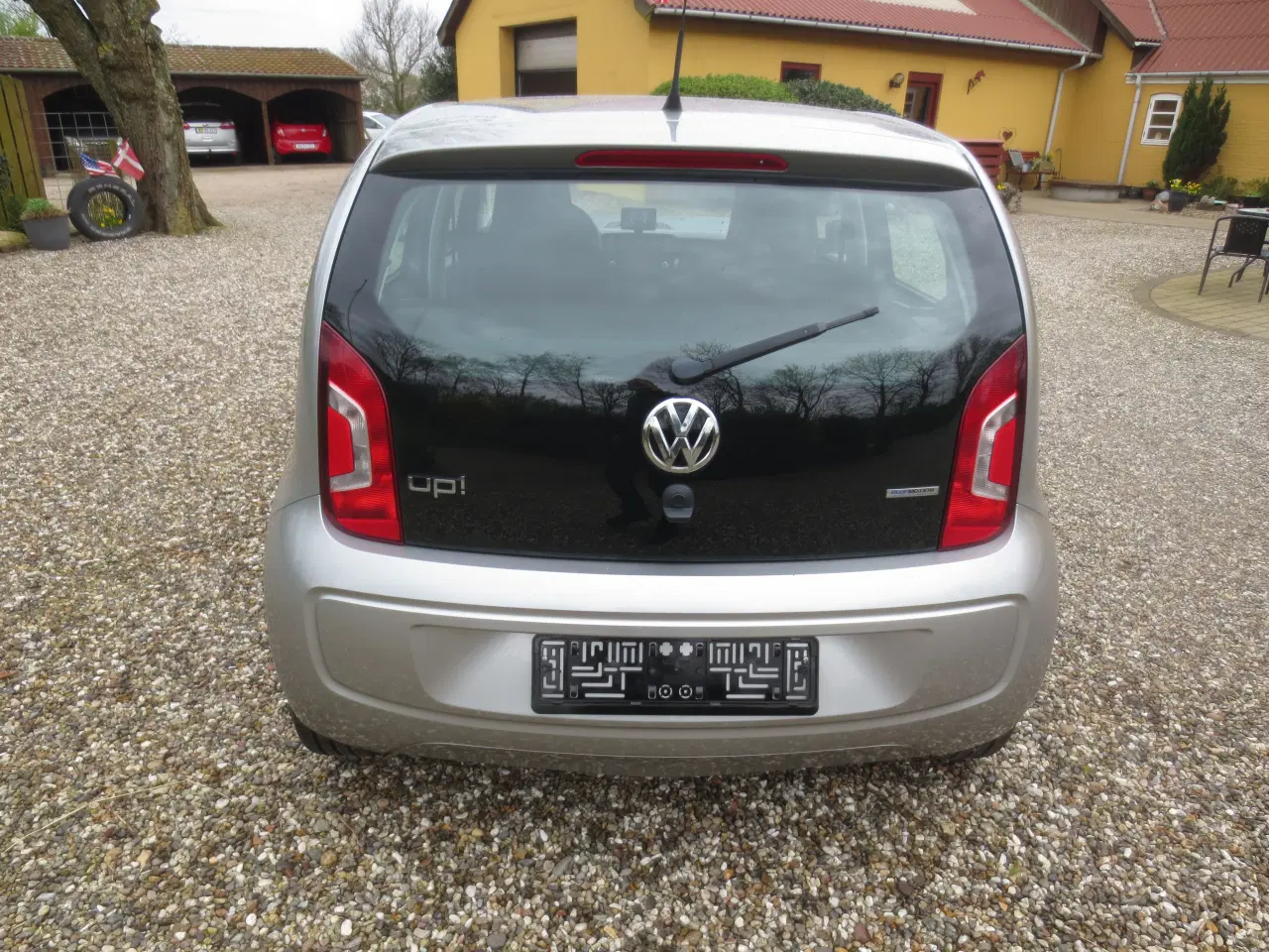 Billede 7 - VW Up ! 1.0 i 75 hk  År 2013 Nysynet. 