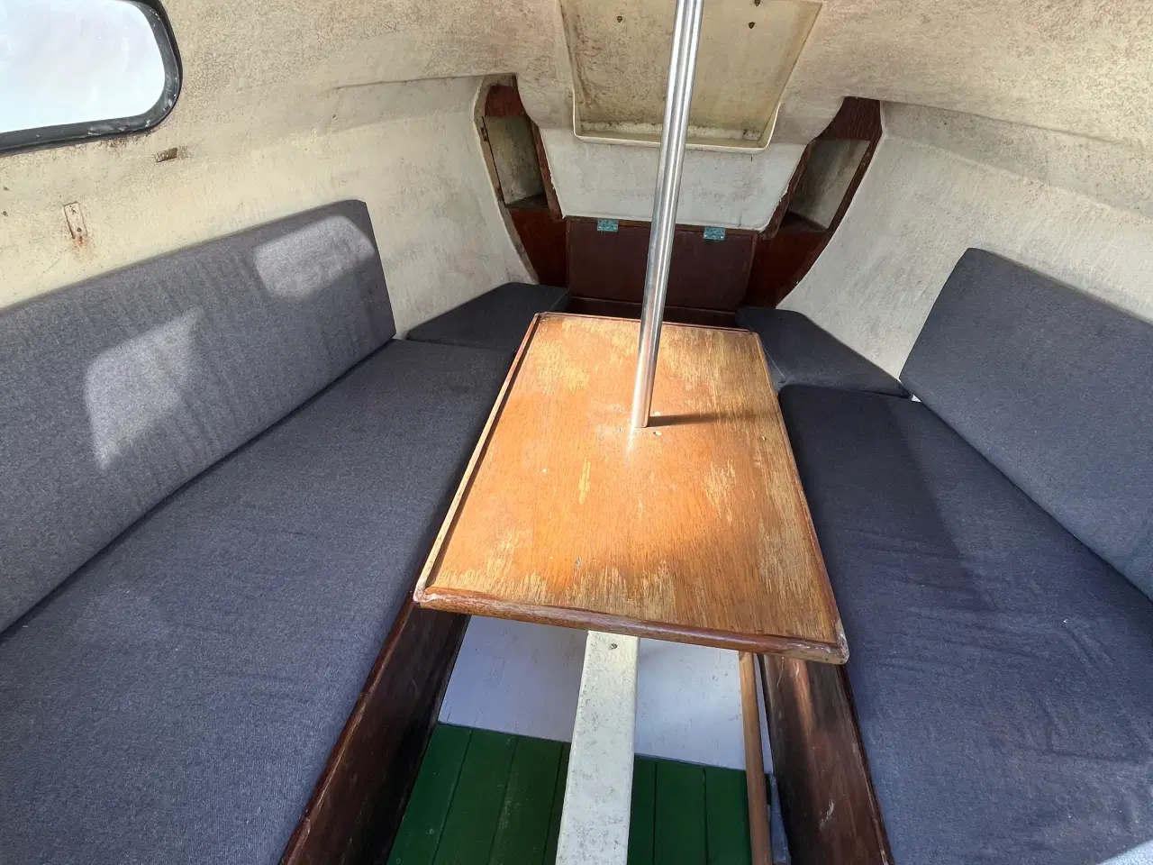 Billede 5 - 16 fods jolle, trailer og nyere motor