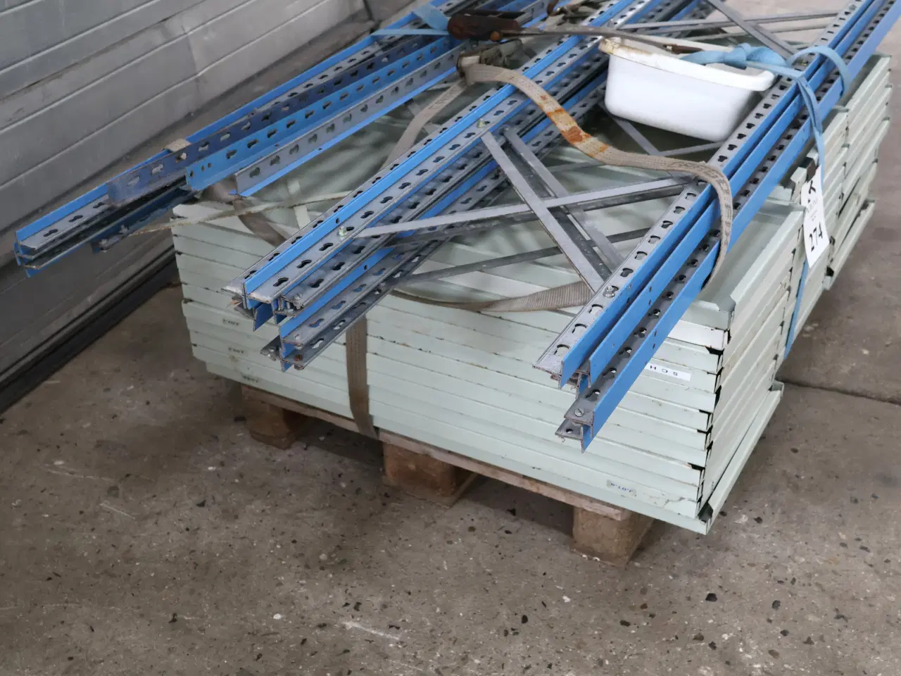 Billede 4 -  Lagerreol m/10 stk gavle