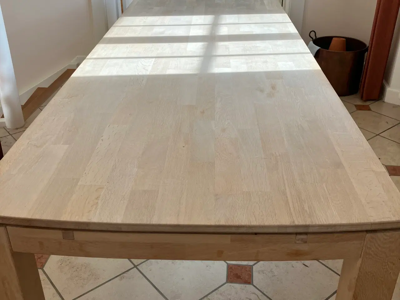 Billede 1 - Spisebord