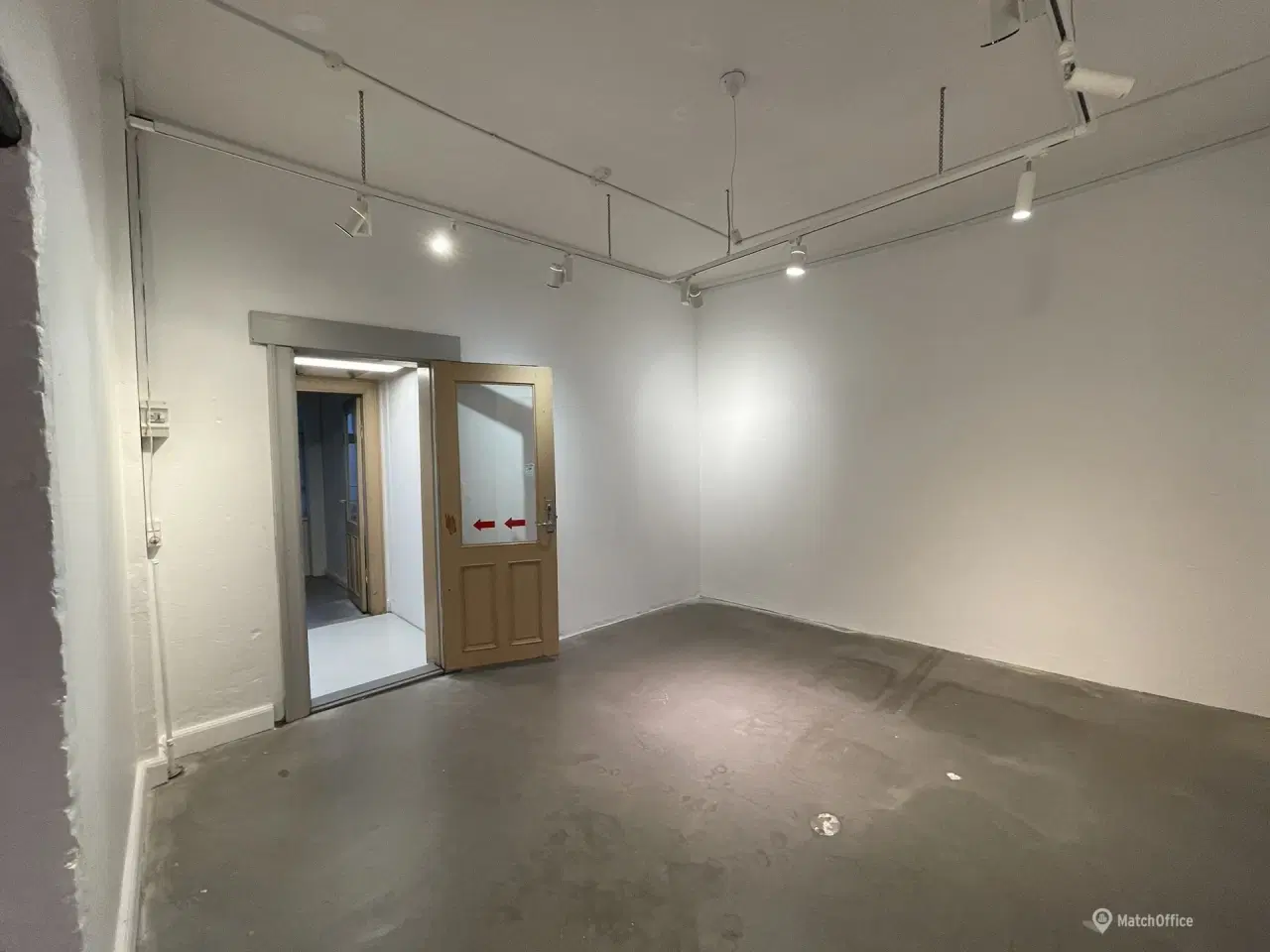 Billede 3 - Central placering i Odder