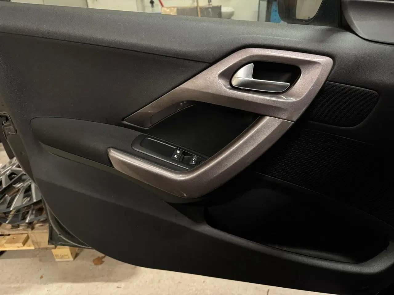 Billede 12 - Peugeot 2008 1,2 VTi 82 Active Sky