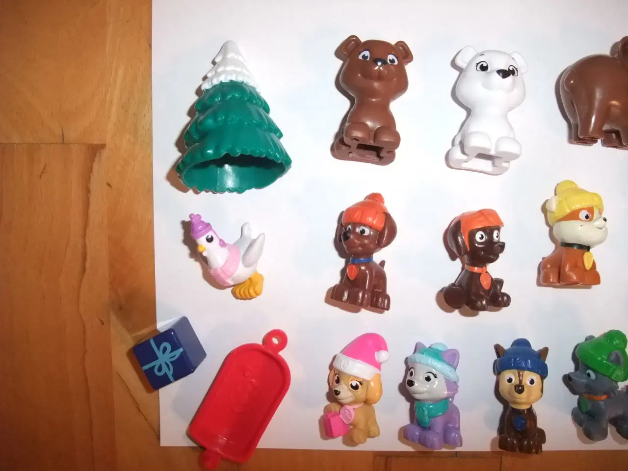 Billede 3 - Paw Patrol Jule Figurer
