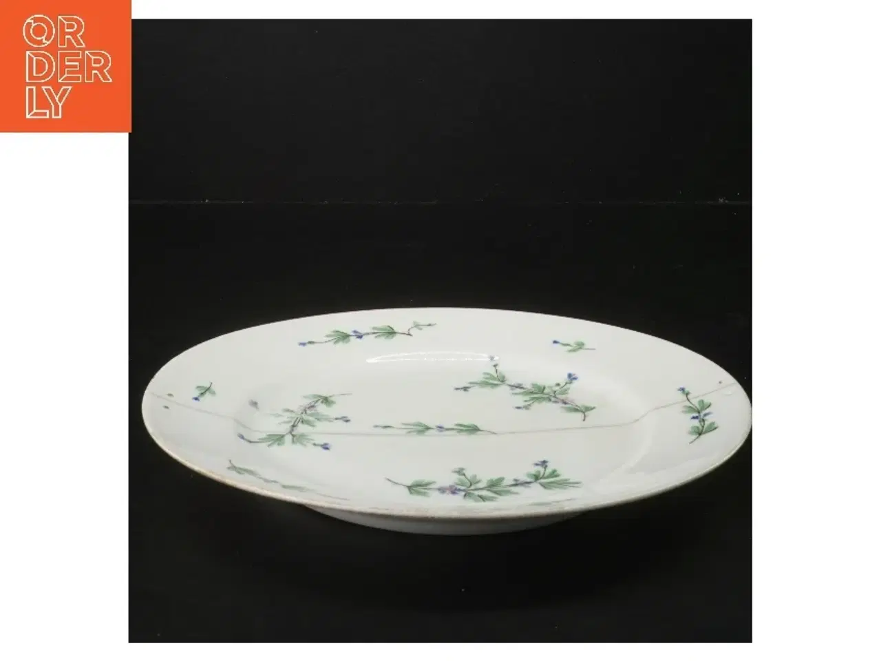 Billede 2 - Porselænstallerken med blomstermønster (str. Ø 23 cm)