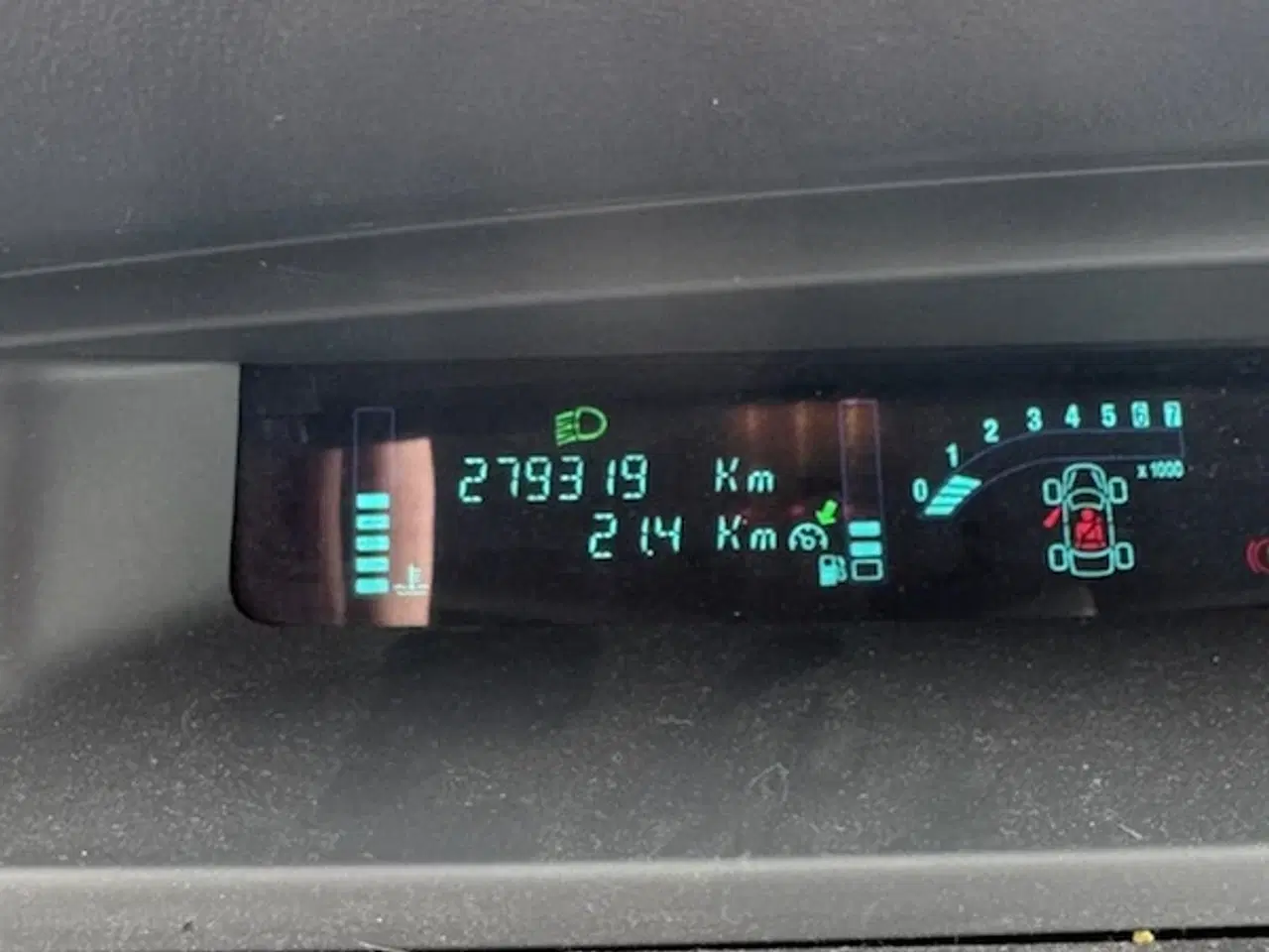 Billede 5 - Billig familiebil 