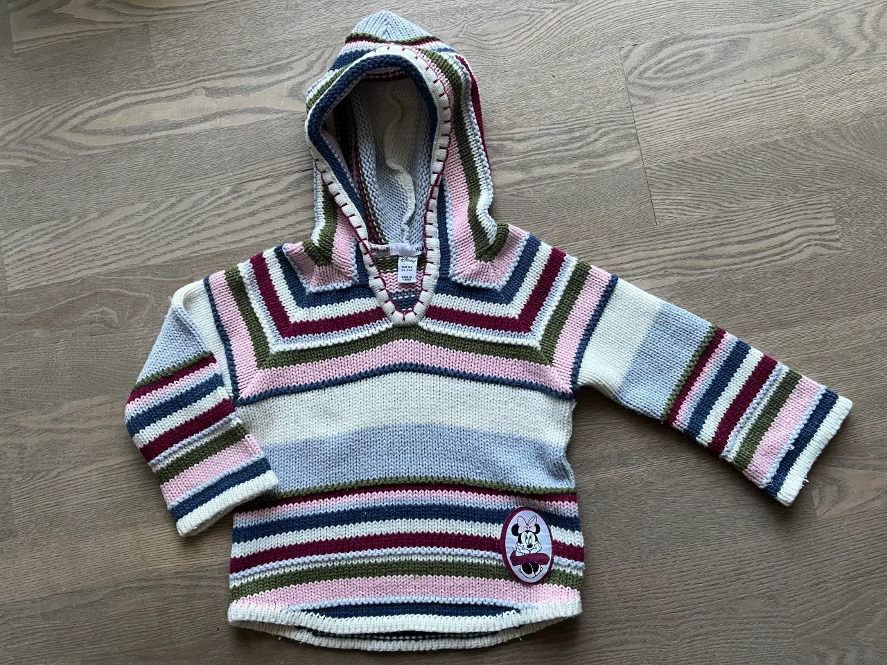 Billede 1 - H&M Disney stribet strik med Minnie i str. 104