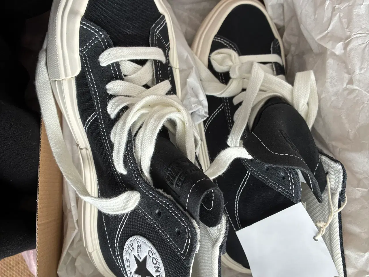 Billede 3 - Fede Converse mørkeblå 