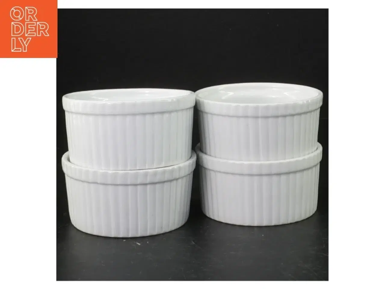 Billede 1 - 4 hvide ovnfaste porcelænsskåle (str. 9,5 cm)