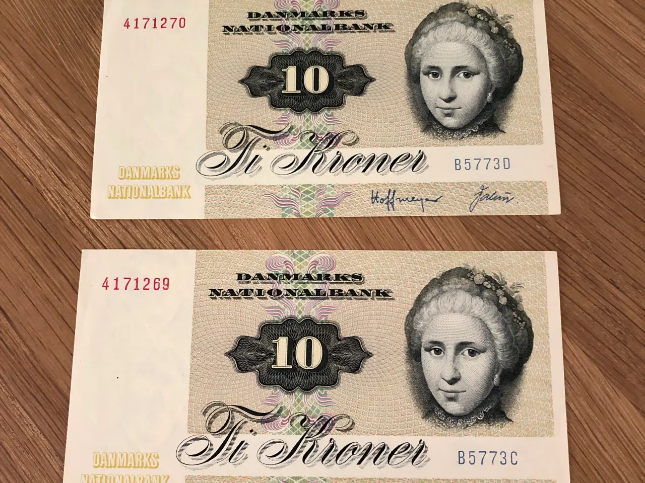 Billede 2 - Pengesedler - pålydende 10 kr.