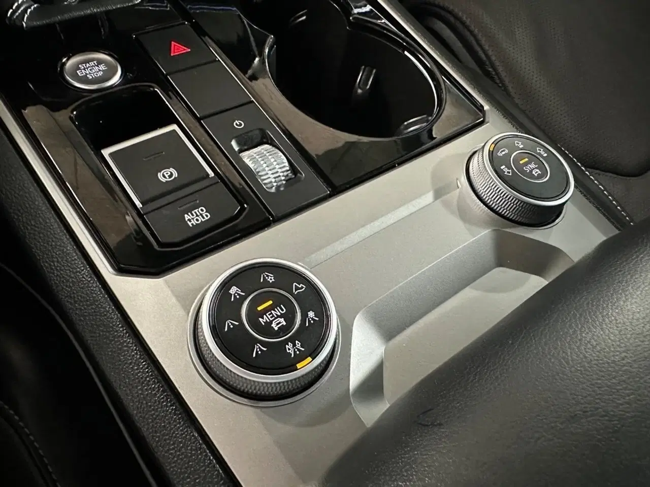 Billede 10 - VW Touareg 3,0 TDi 286 R-line aut. 4Motion Van