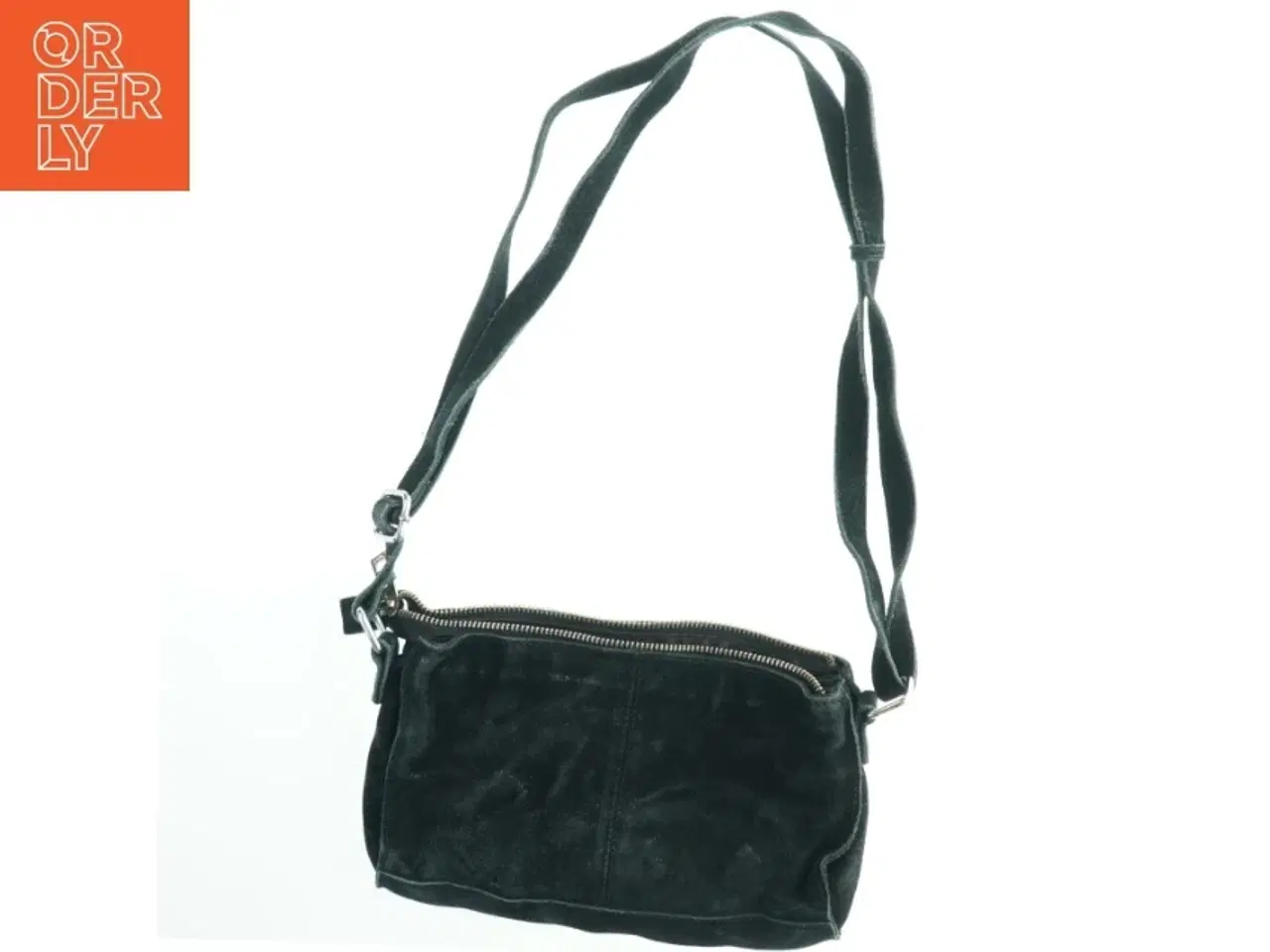 Billede 4 - Sort skuldertaske med lommer fra Nunoo (str. 25x15 cm)